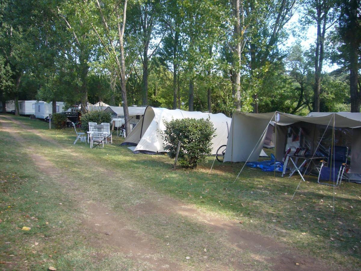 Camping De Graniers Monoblet Exterior photo