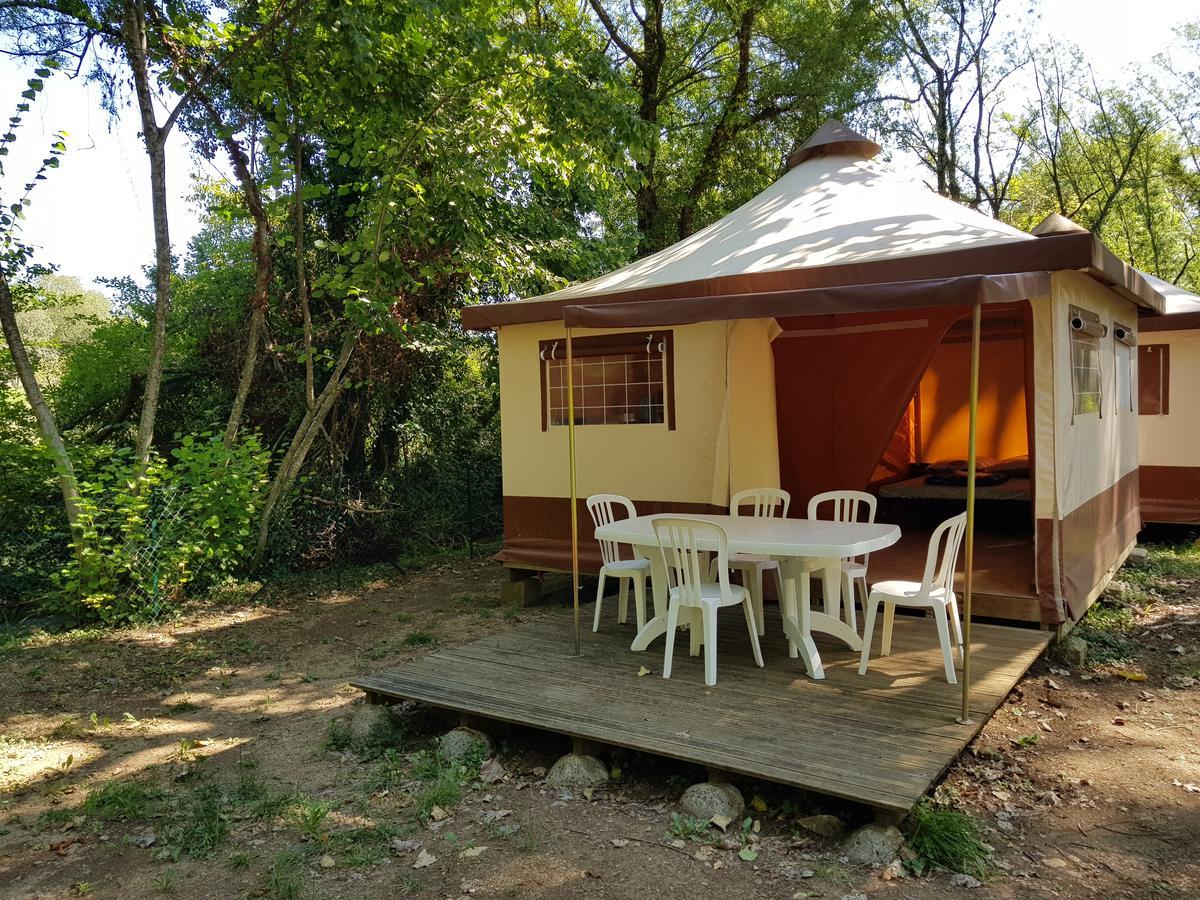 Camping De Graniers Monoblet Exterior photo
